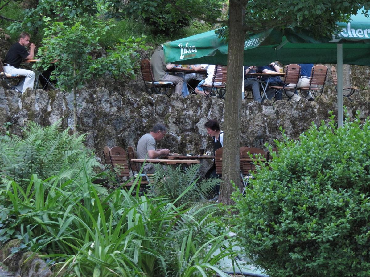 Hotel "Am Bergpark" Neue Drusel คาสเซล ภายนอก รูปภาพ